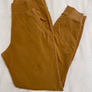 ALO Yoga Soft Gold Joggers